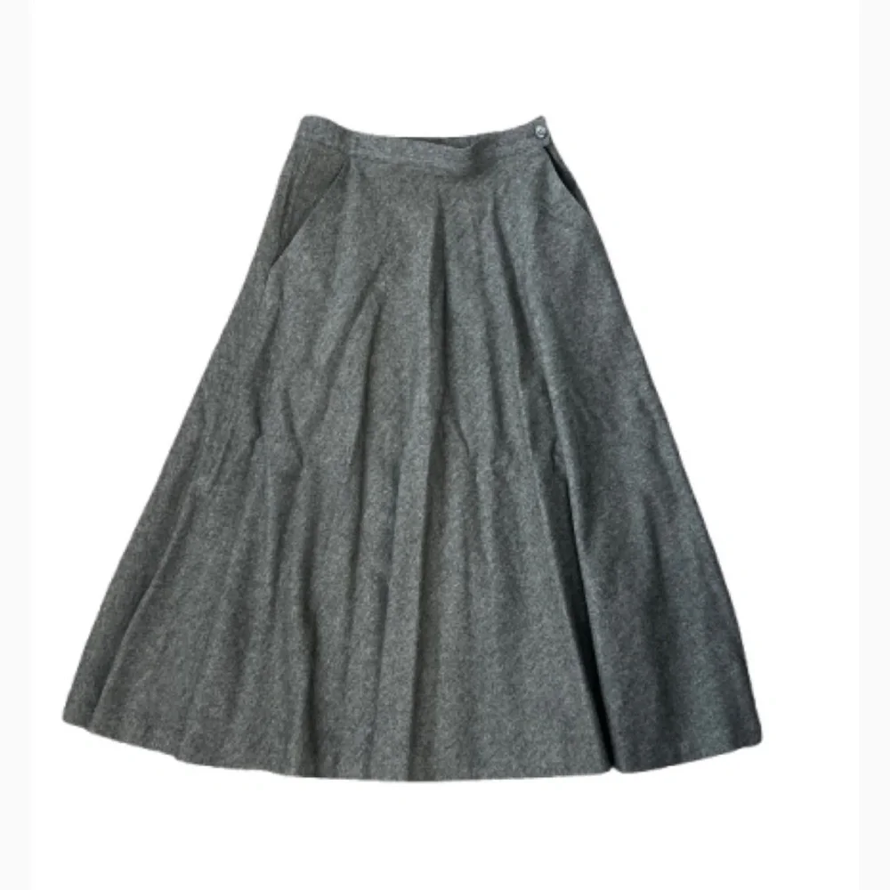 Jones New York Vintage‎ Chic Aline Skirt and Jacket Gray